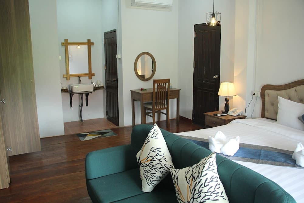 Confetti Garden Resort