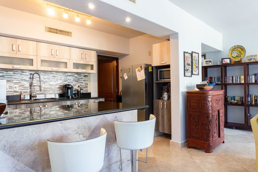 Luna Maya 3 2 Bedroom Condo by RedAwning