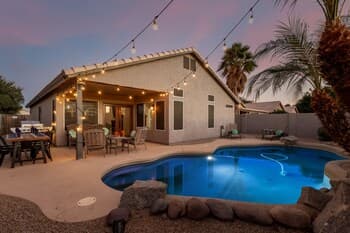 136th Surprise 4 Bedroom Home by Redawning