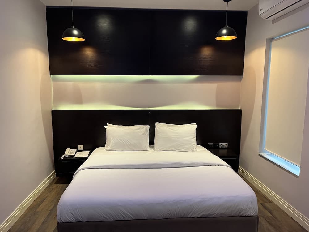 Riivana Leisure Tavern