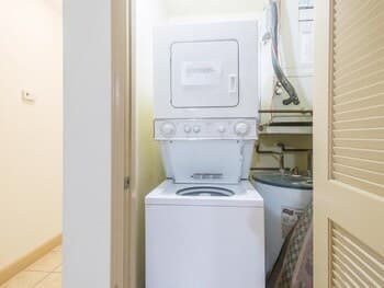 MVC - Unit 1405 - Bears Lair