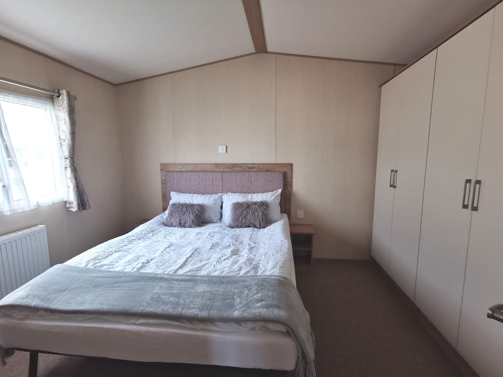 Snowdonia Sunbeach Holiday Sea and Mountain View