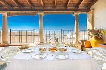 2795 Casa Palma by Barbarhouse