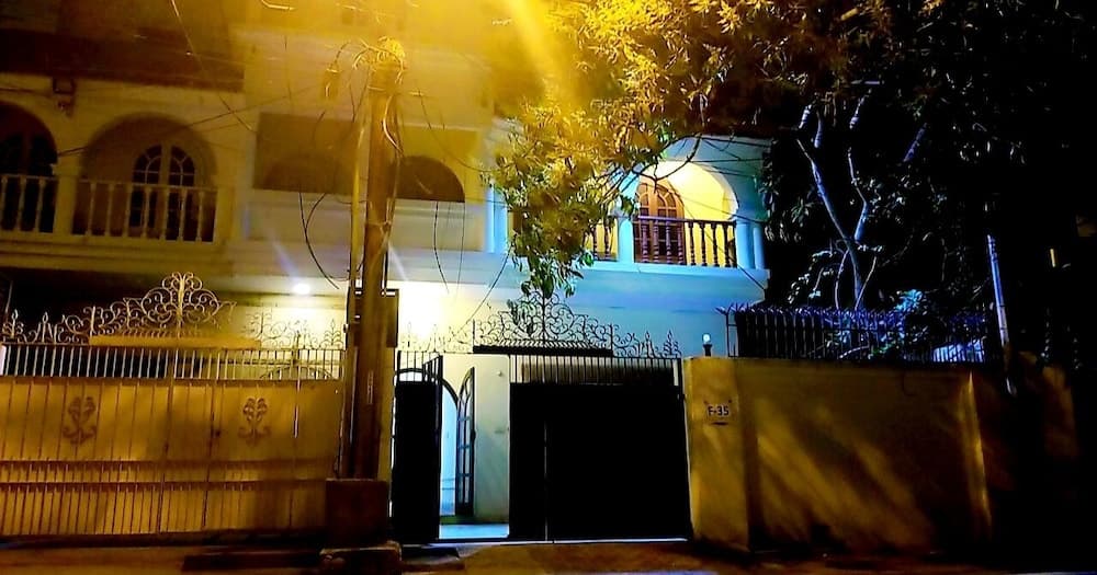 Kehkashan Huest House