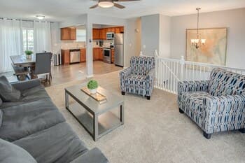 Enjoy The City And Your Space! 3 Bedroom Residence by Redawning