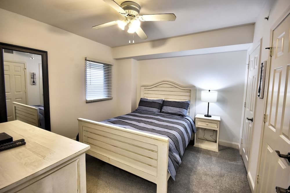 Southwind 1204 3 Bedroom Condo by RedAwning