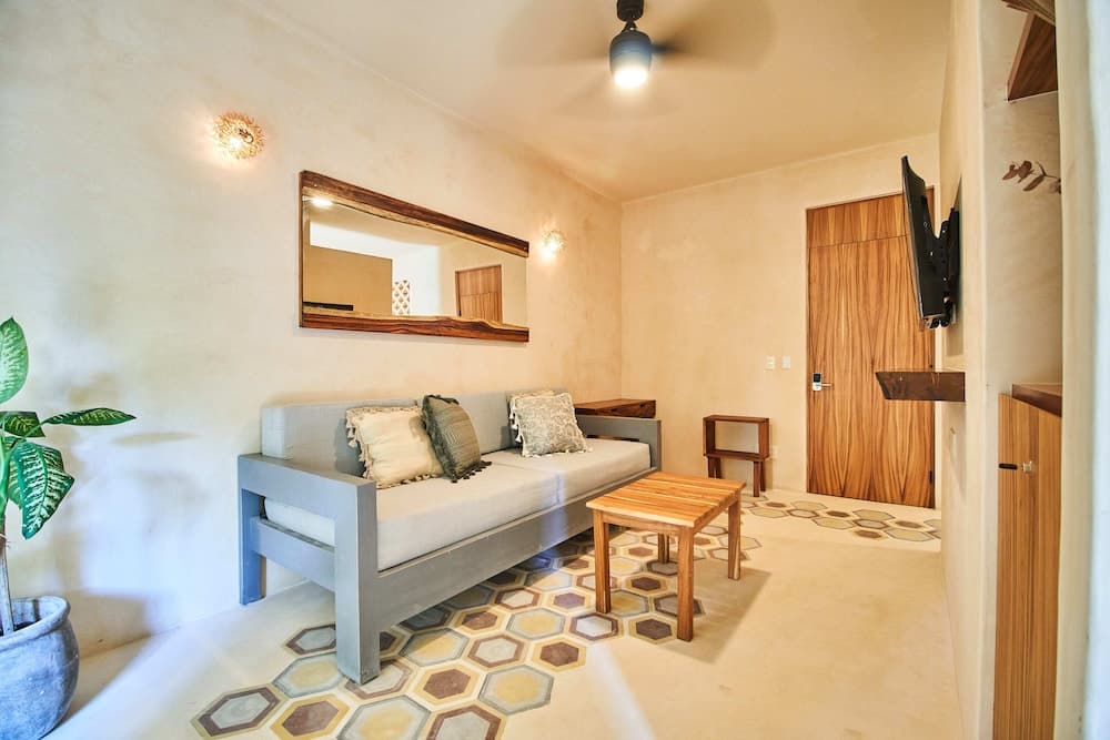 Ikal Gh 02 By Lockey