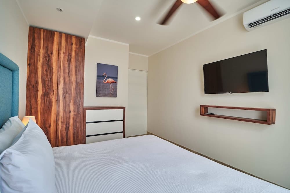 Viva Residence 301 By Lockey