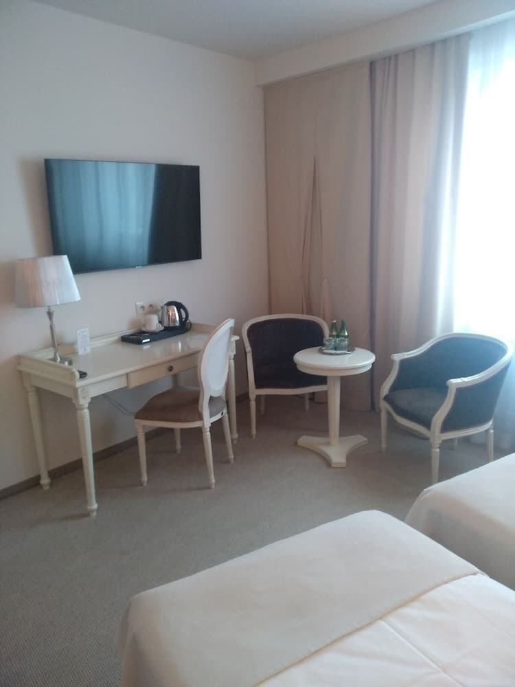 Hotel Prezydencki 4-Star