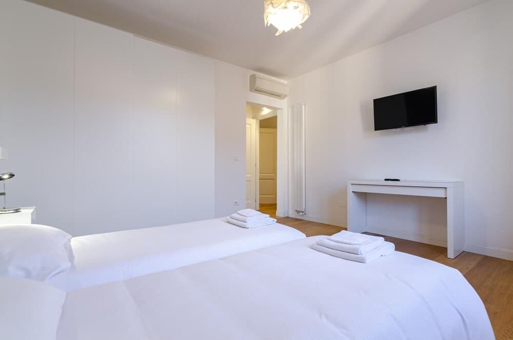 Brand new Suite Via Albertoni