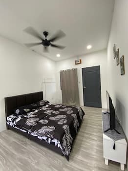 OYO Homes 90650 Na Homesuite