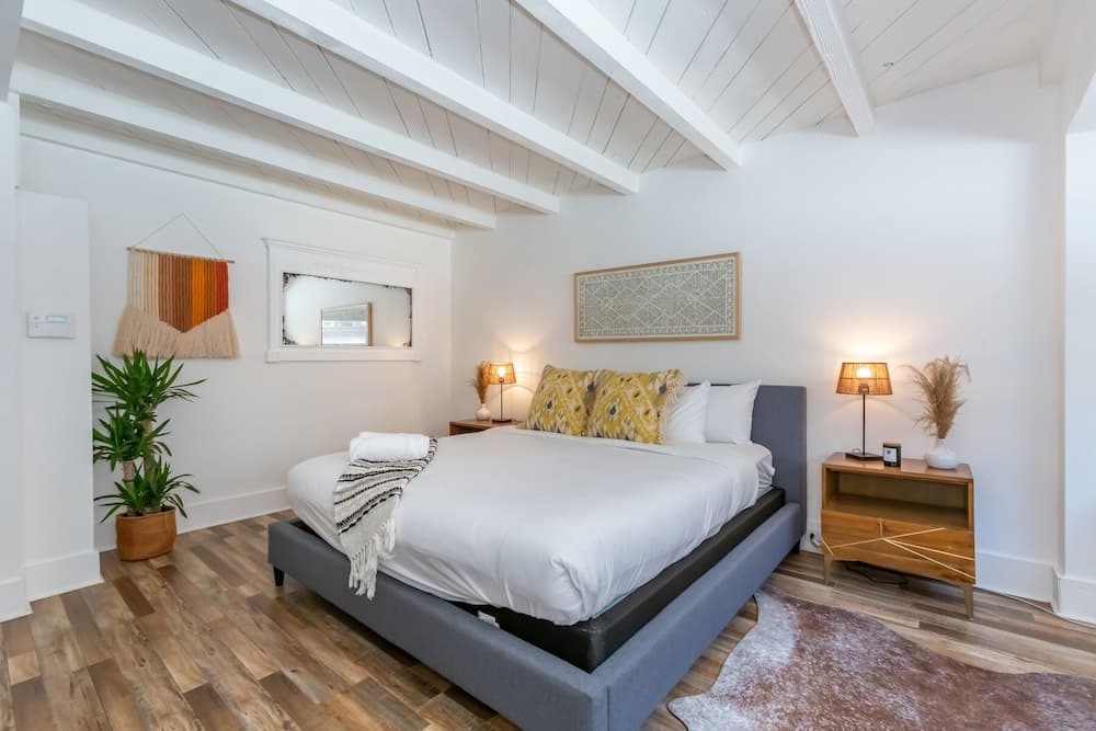 Casa del Mar by Oraklus