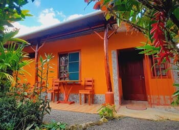 Jardín entre Montañas