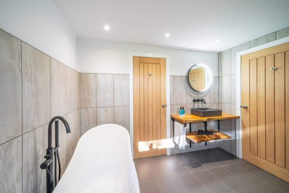 Rowanbank Cabin - A Gorgeous Country Escape