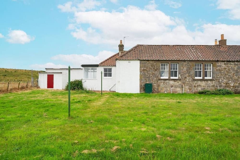 Easter Kincaple Cottage No 3 Minutes From St Andrews