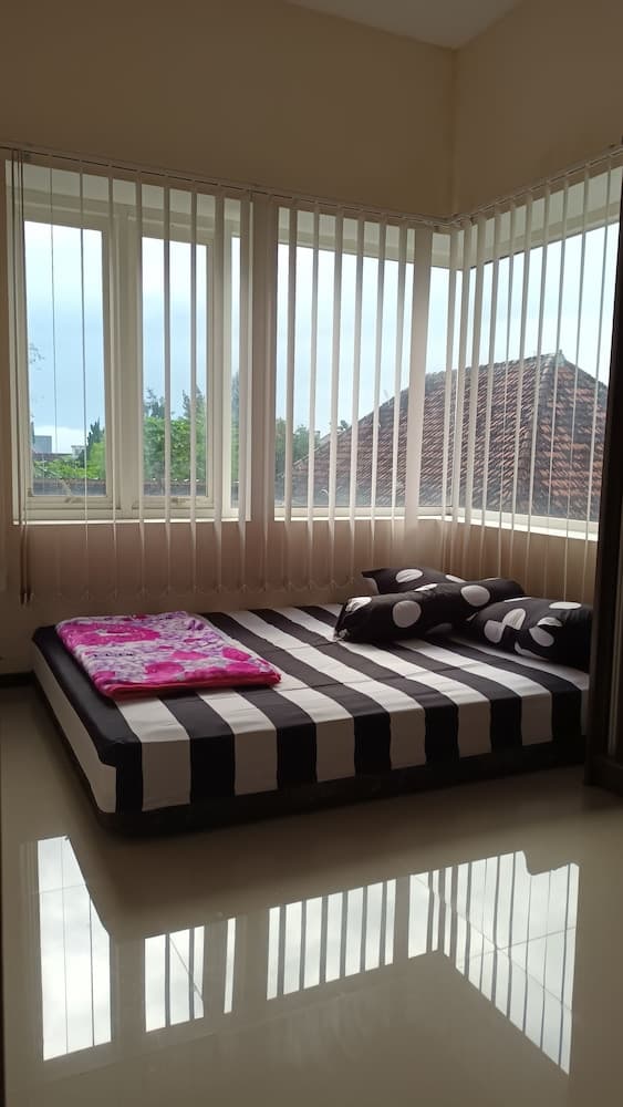 PAPADAAN Homestay Syariah Batu