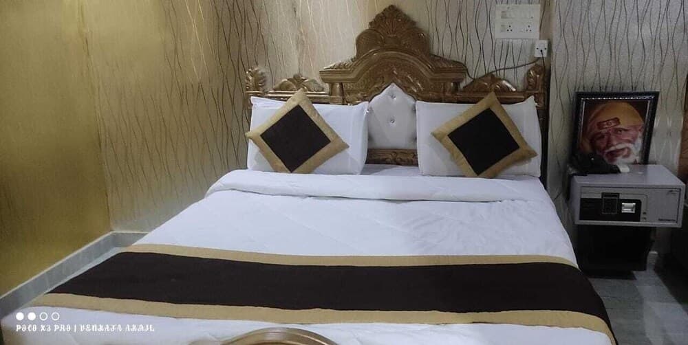 K N Gupta Group Of Hotel Castle