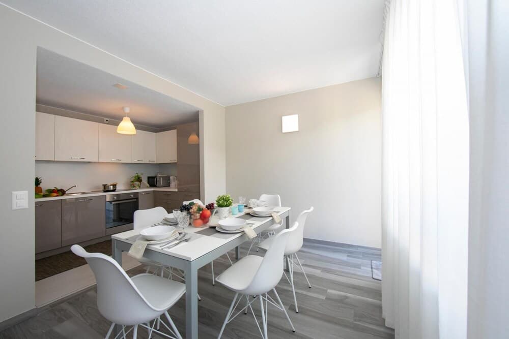 Laguna di Lugano in Paradiso Lugano