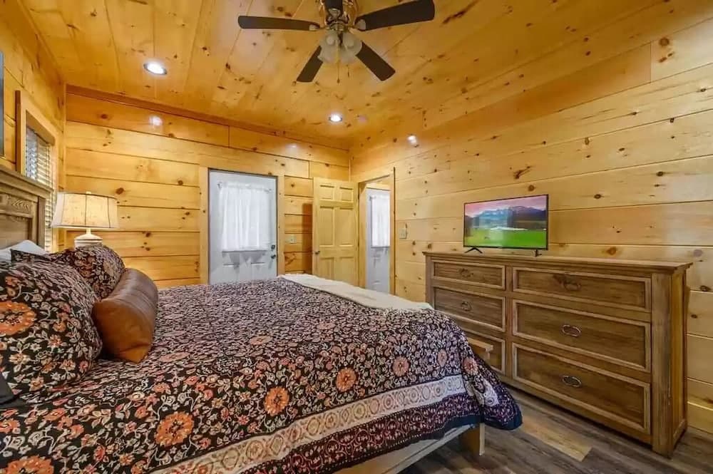 Four Seasons Lodge #4219