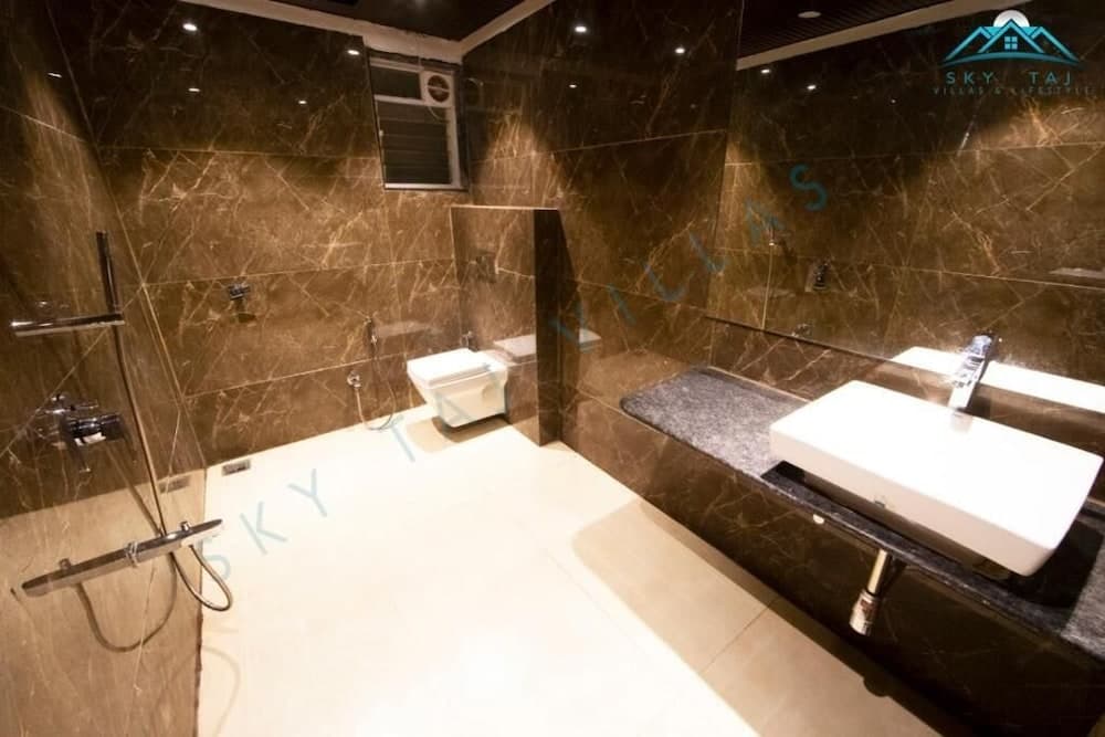 Sky Taj Villa 5 BHK