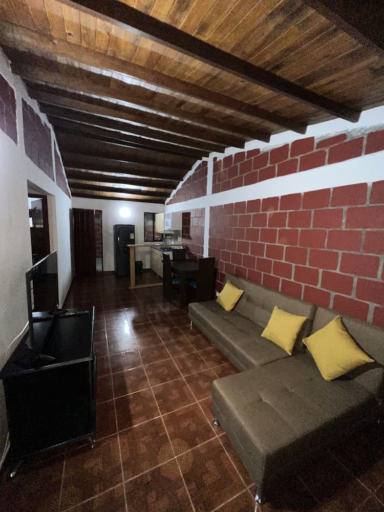 Betel Salento Lodging