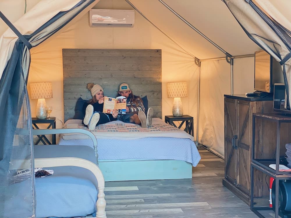 9 Blue River Camp - Glamping Cabin