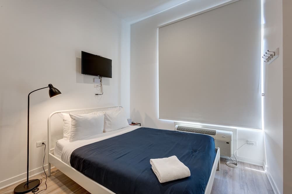 Ground Floor Studios in Chicago by 747 Lofts