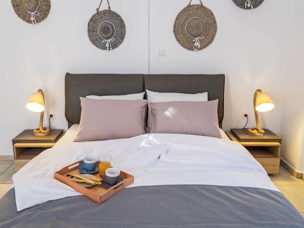 Elitas III Elitas in Elitas