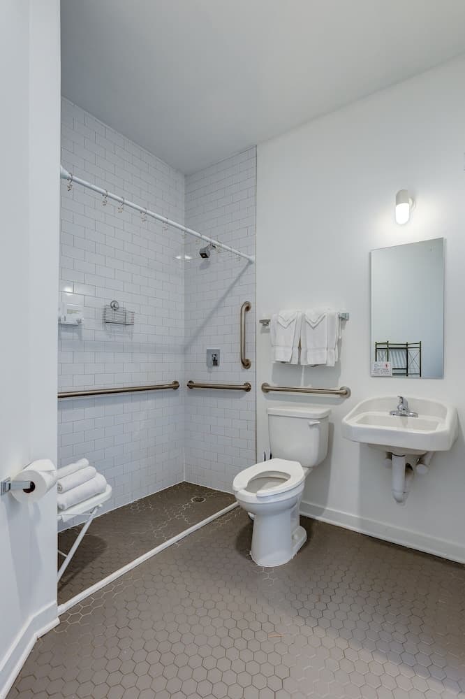 Handicap Accessible! Your Comfort Is Key At This Unique Property - 747 Lofts Cabin 102 by RedAwning