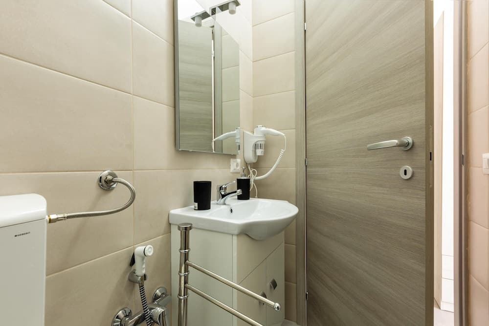 2787 Elite Room - Camera Quadrupla by Barbarhouse