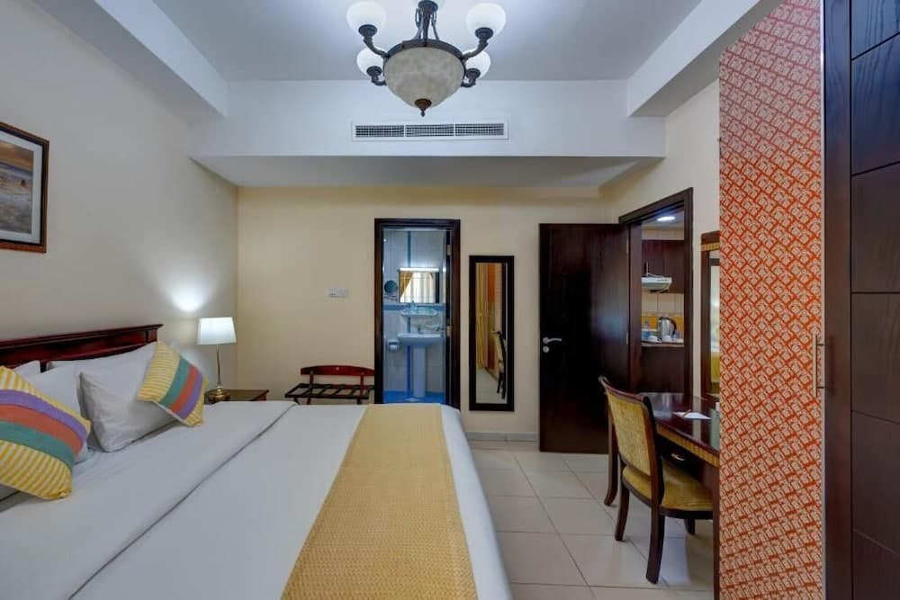 AL HAYAT HOTEL APARTMENTS
