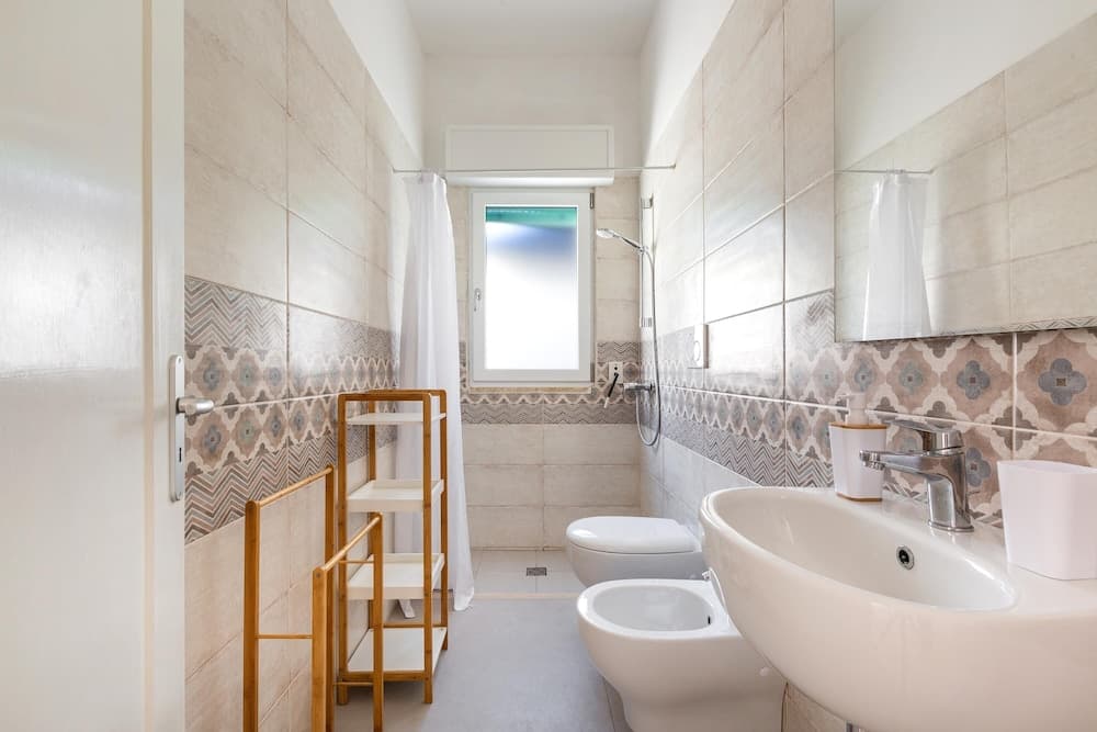 2430 Sunny Beach Apartments - Bilo Beach by Barbarhouse