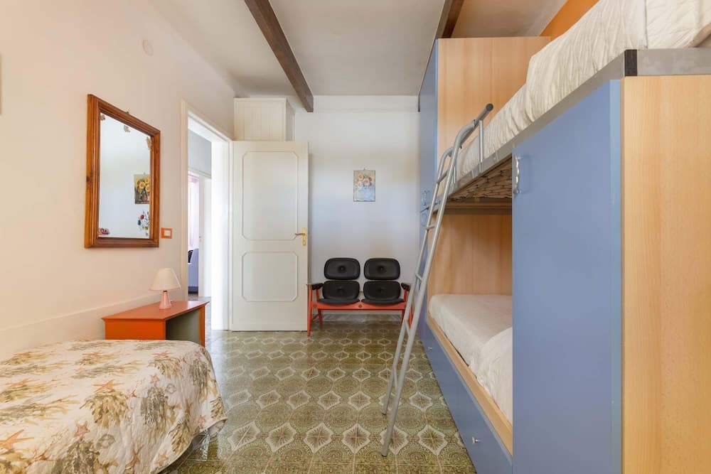 1961 Villa Aurora - Trilo Pier by Barbarhouse