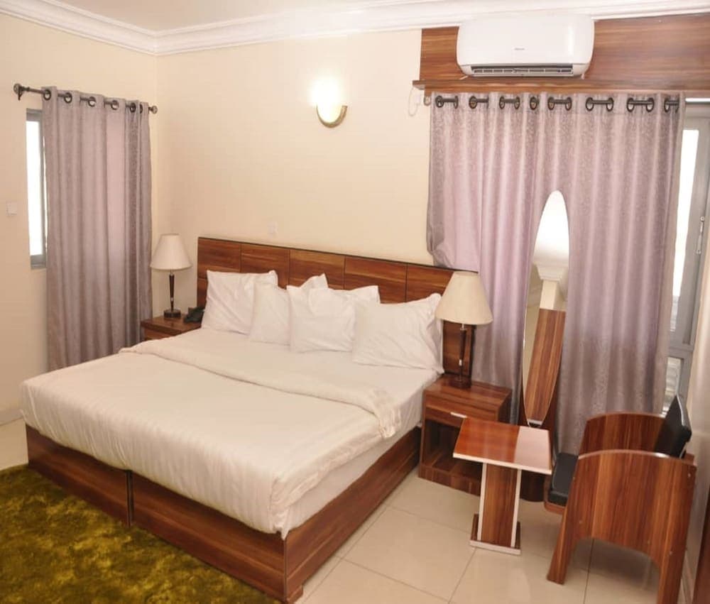 Fisher Suites and Apartment