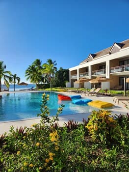 Cook's Bay Hotel and Suites