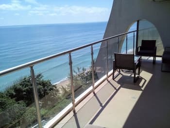 Silver Beach B16 Apartment