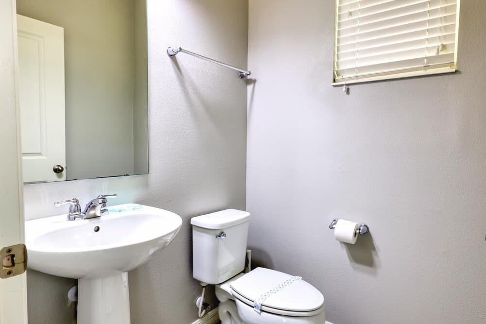 Cinthia s 4-bed Compass Bay Vacation Townhome