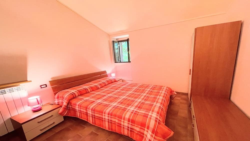 Spoleto Central Detached Villa- car Unnecessary - Wifi - Sleeps 10