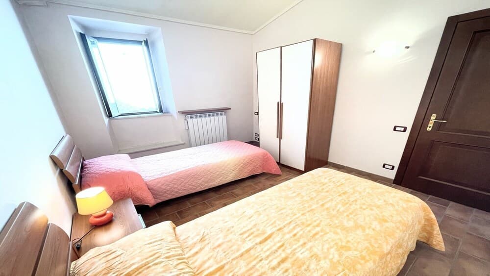 Spoleto Central Detached Villa- car Unnecessary - Wifi - Sleeps 10