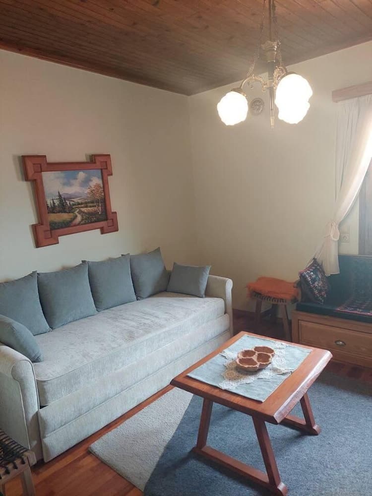 Beautiful Bed House in Metsovo