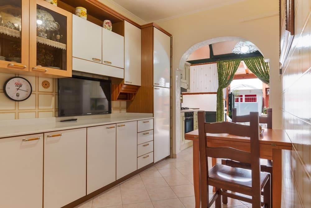 2348 Villino Mareluce by Barbarhouse