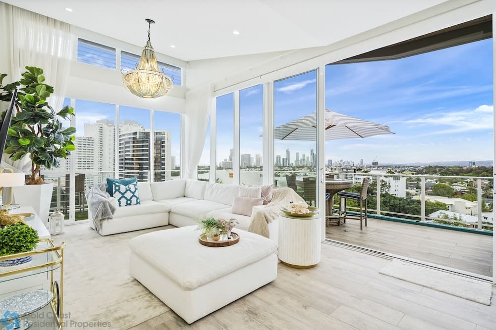 Marquee Penthouse - GCLR