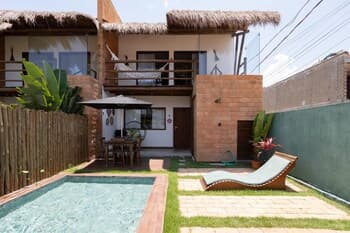 Maravilhosa Casa com Piscina em Frente Praia