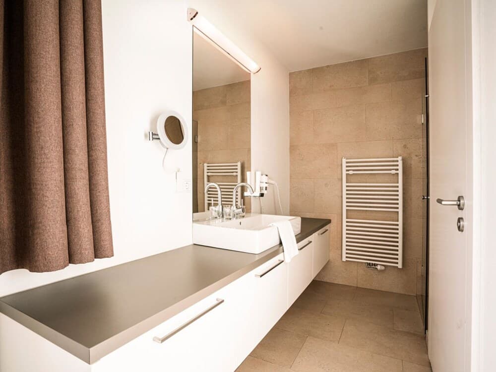 Amad Suite H Ggen in H Ggen