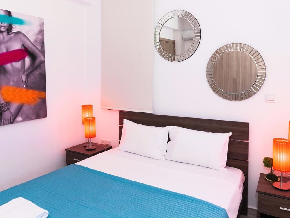 Dina Paralimni in Paralimni