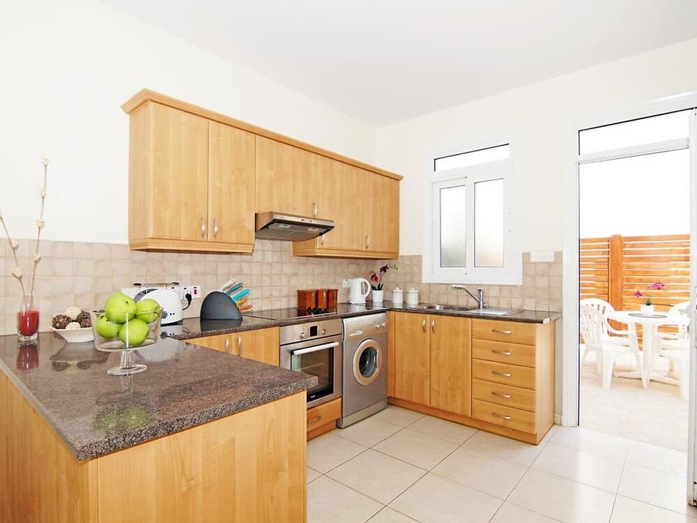 Elsa Protaras in Protaras