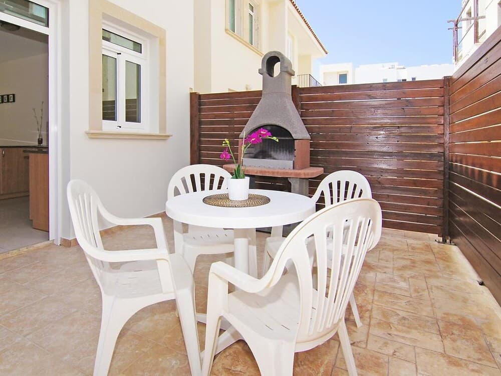 Elsa Protaras in Protaras