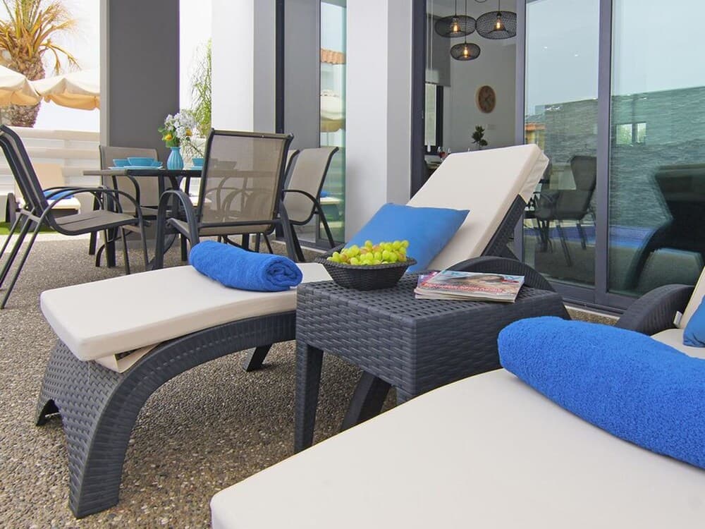 Mirella Paralimni in Paralimni