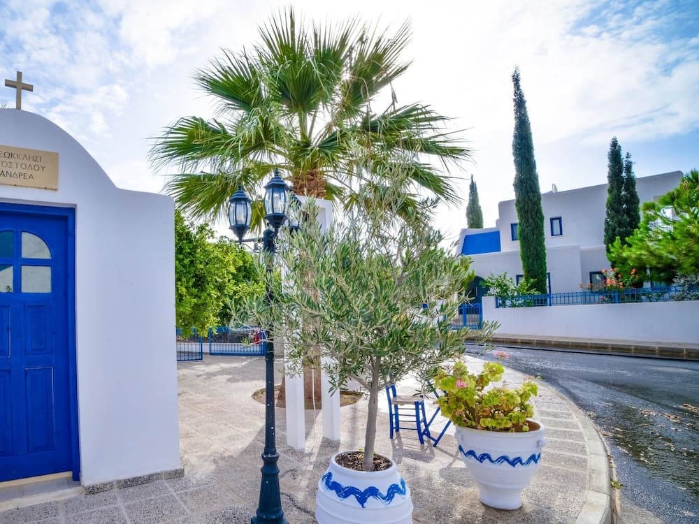 Azzurro Holiday Villas