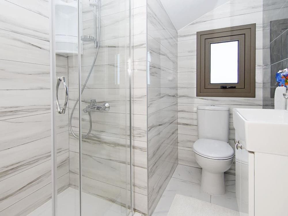 Serena Paralimni in Paralimni